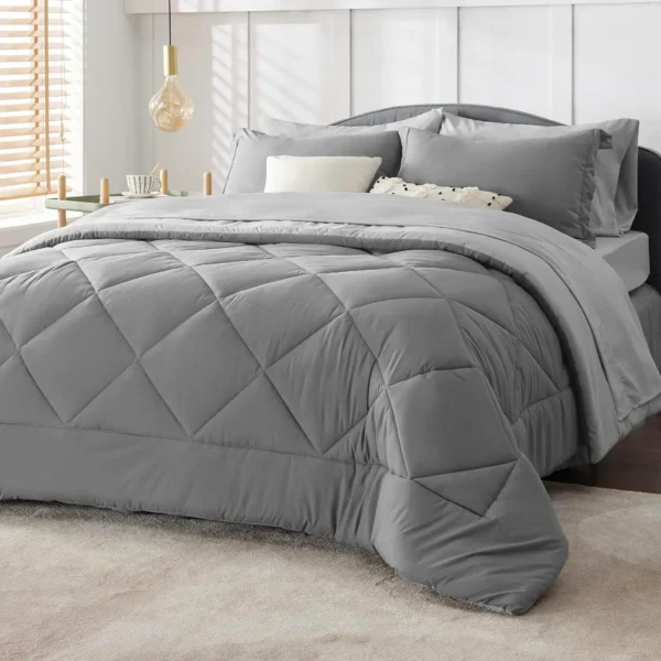 Winterwraps Comforter Set Reversible Queen Bed in a Bag with Comforters, Sheets, Pillowcases - Image 2