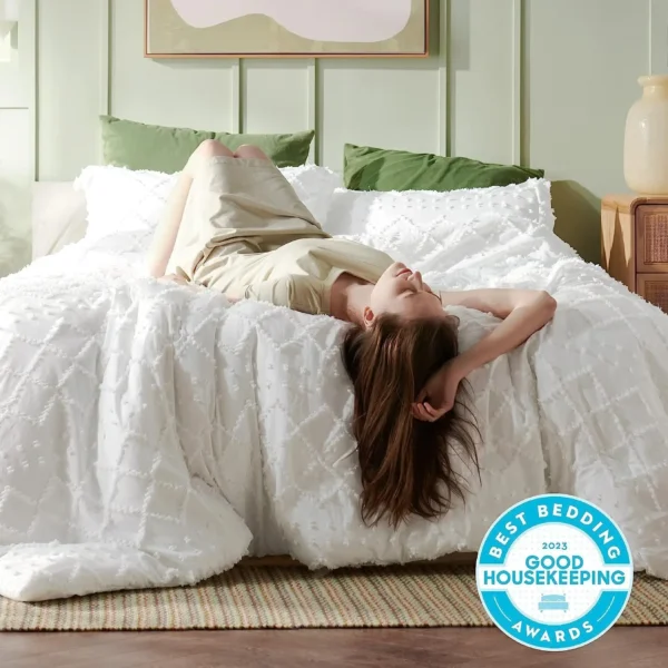 Boho Duvet Cover Queen - Boho Bedding, Tufted Queen Duvet Cover for All Seasons, 3 Pieces Embroidery Shabby Chic Home - Image 6